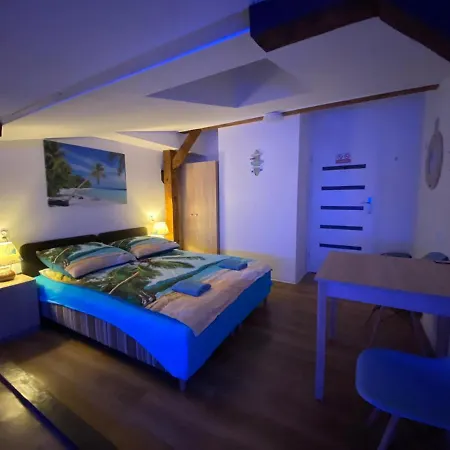 Sea World Mansarda Appartement *