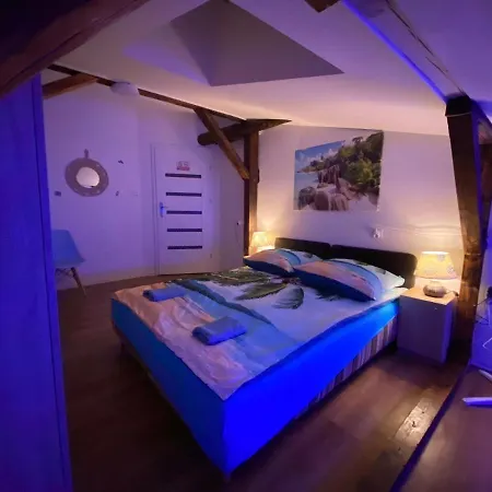 Sea World Mansarda Apartamento