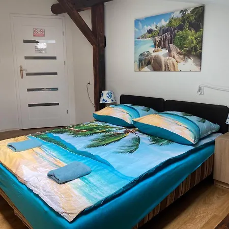 Sea World Mansarda Appartement *