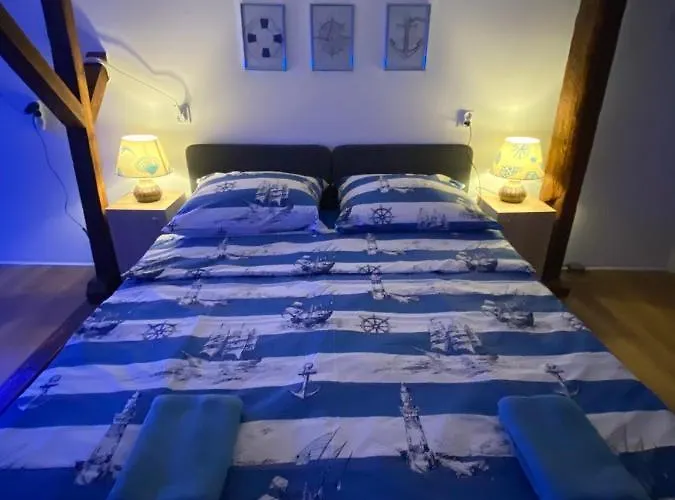 Sea World Mansarda Гданьск