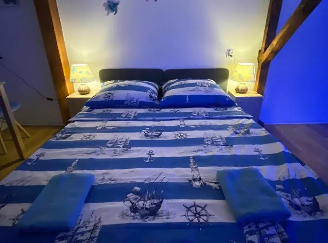 Sea World Mansarda Апартаменты Гданьск