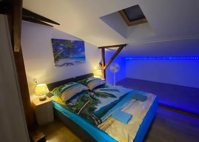 Апартаменты Sea World Mansarda Гданьск