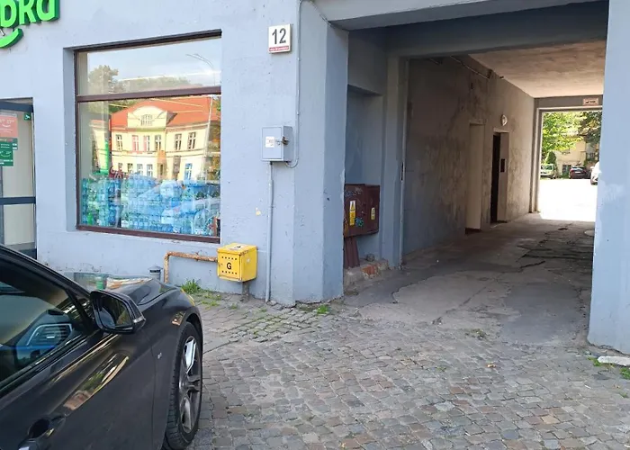 Sea World Mansarda Апартаменты *